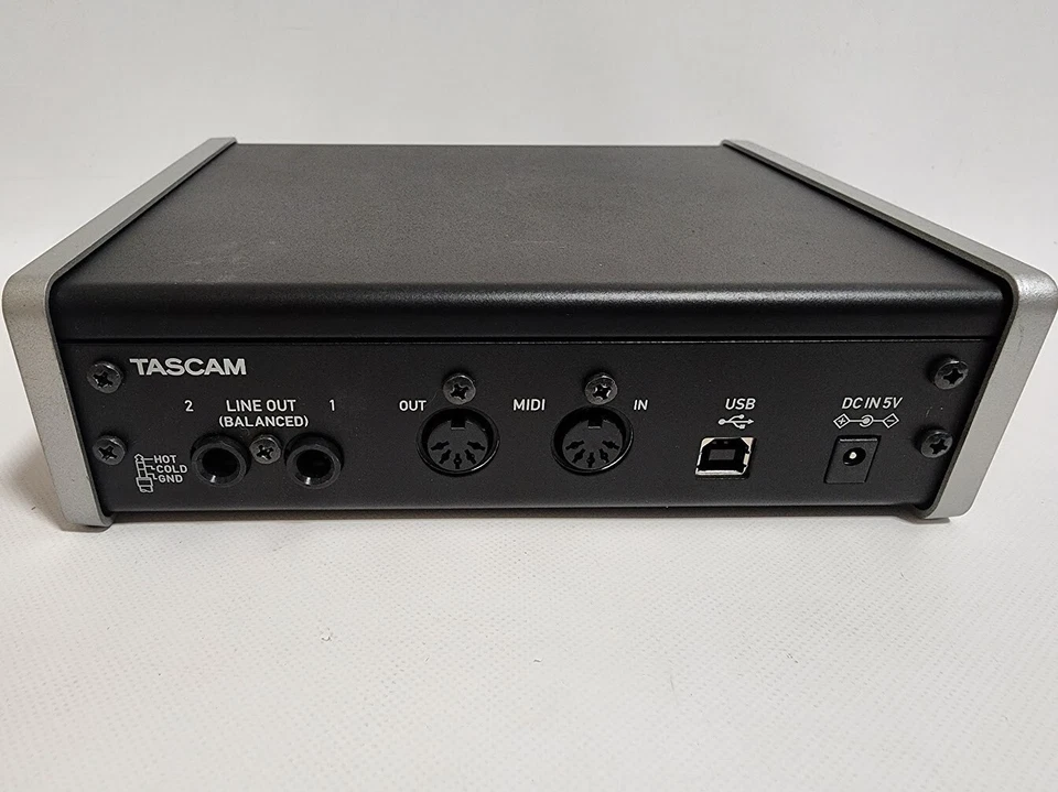 TASCAM US-2x2 2-In/2-Out USB Audio/MIDI Interface - Image 4 of 4