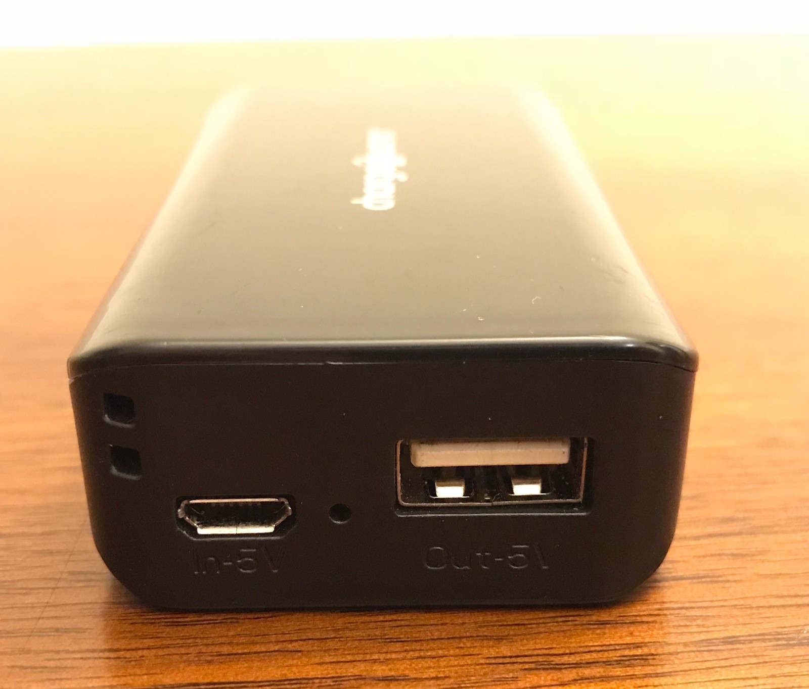 Charge Worx Power Bank USB Port Rechargeable Battery Pack Black CX6542