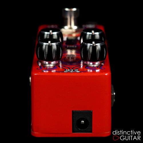 BRAND NEW PIGTRONIX OCTAVA MICRO ANALOG OCTAVE FUZZ GUITAR EFFECT PEDAL - Picture 4 of 5