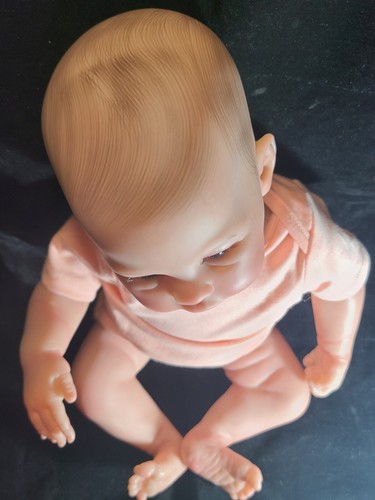 Andrea Arcello Reborn Newborn Baby Girl Doll Blue Eyes Lifelike 15 3/4"XLNT COND - Picture 7 of 16