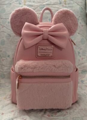 SOLD OUT Disney parks Minnie Mouse Loungefly Piglet Pink  display picture 2