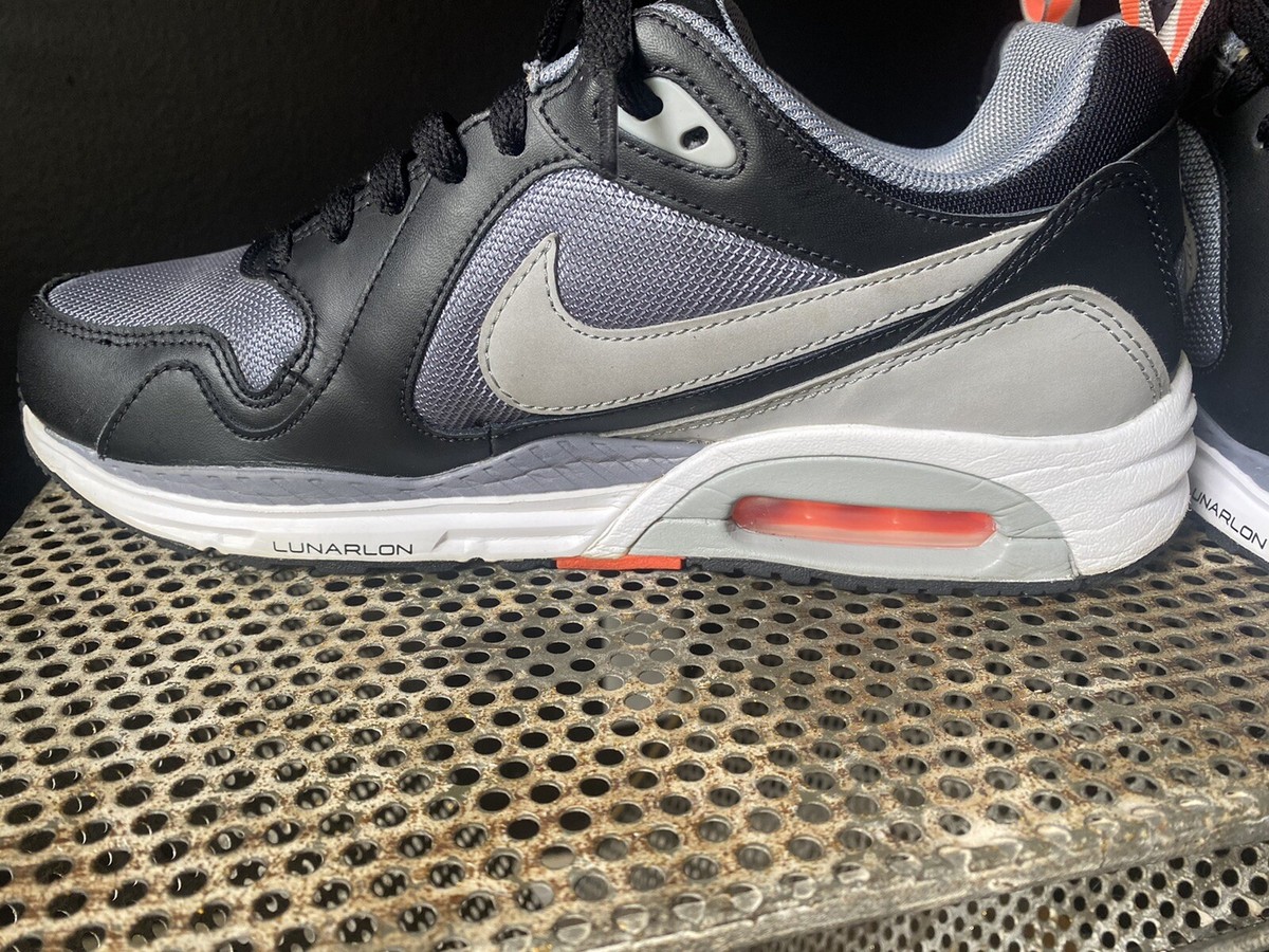 nike air max trax lunarlon