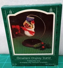 Ornament Display Stand GD Used Very Nice Ornament Not Included B3