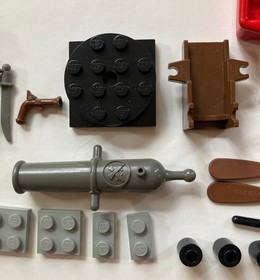 Lego Pirates: 6257 Castaway's Raft & 6295 Harbor Sentry- Both 100%  with Manuals