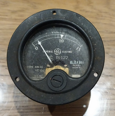 Ex-RAF General Electric Flugzeug Voltmeter Typ AW-41 0-15V
