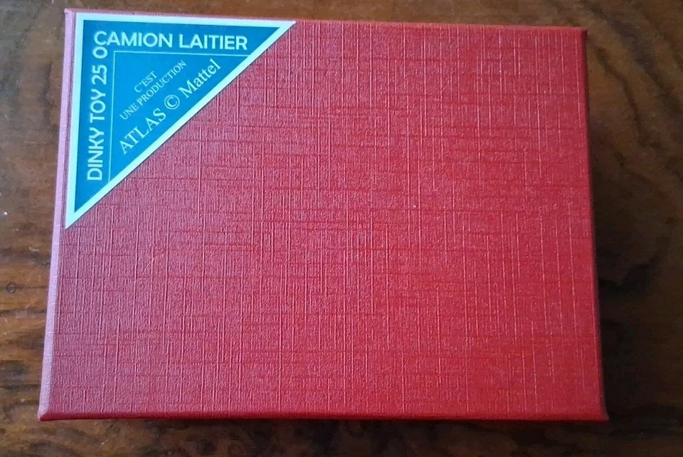 MATTEL RIPRODUZIONE CAMION LATTE DINKY TOYS  2017 (CON SCATOLA) - Immagine 2 di 4