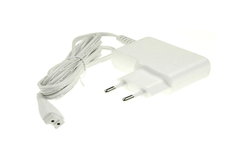 Chargeur et cordon d'alimentation pour tondeuse et soins corporels - Embout universel noir