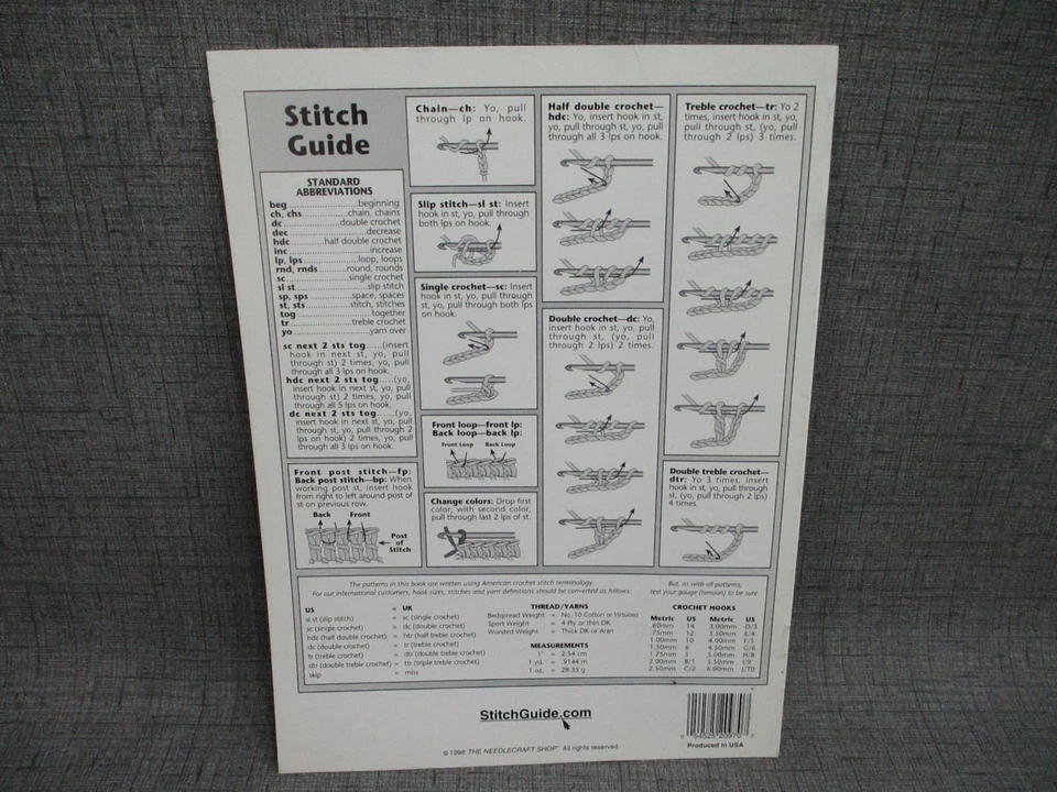 Crochet Bag Ladies By Virginia Zartman The Needlecraft Shop 1998 Booklet - Image 2 of 4