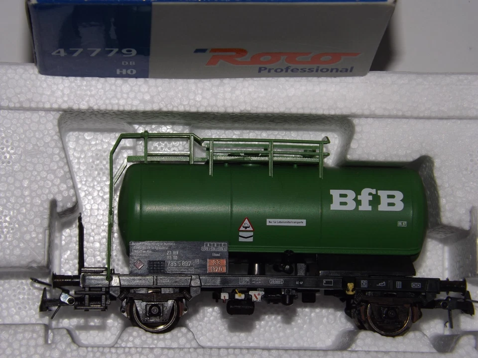 Roco 47779 Kesselwagen 2-achs. der DB -BfB-