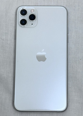 Apple iPhone 11 Pro Max 64GB Silver FULLY UNLOCKED