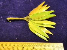 Vintage Millinery Flower Leaf Leaves Green 3" Long Slim Hat Wedding Hair K39