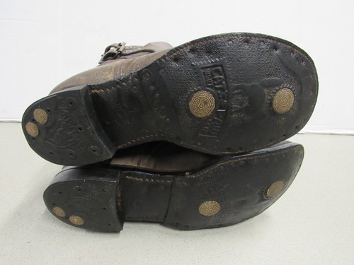 Botas de Combate de Servicio de Estados Unidos Segunda Guerra Mundial Doble Hebilla TALLA 9 EE Gatos Pata Tacón Suela BIEN USADAS - Imagen 24 de 24