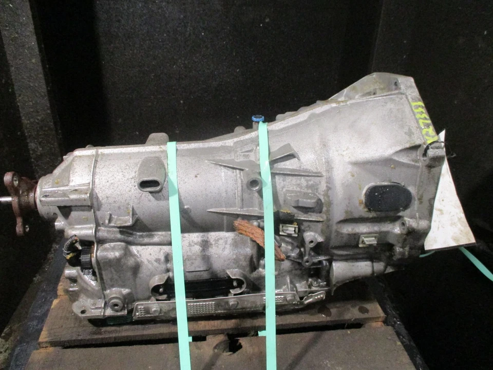 2012 BMW 335i Sedan 3.0L RWD Automatic Transmission 85K Miles OEM - Image 2 of 4