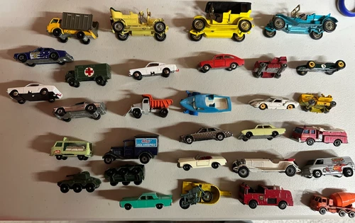 Vintage Matchbox Lot 30 Cars Lesney Hot Wheels Diecast Collection Trucks Cars