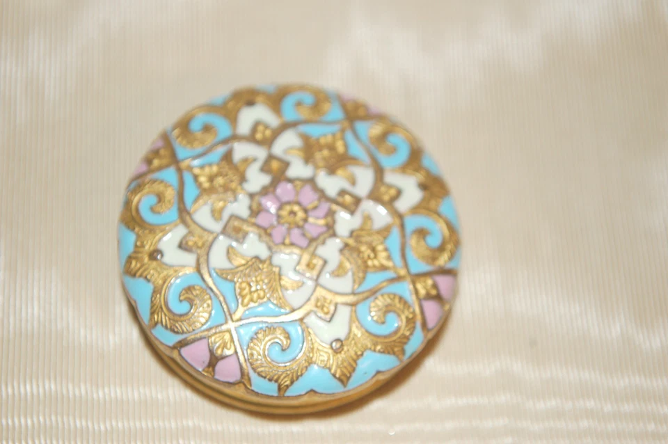 Antique Zipper Glass Bottle with Enamel & Gold Detailed Lid- Stunning! - Image 4 of 4