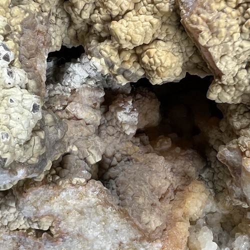 Racimo de fluorita de cristal de fluorita de cuarzo GEODE único de 10" único 11,6 libras - Imagen 4 de 10