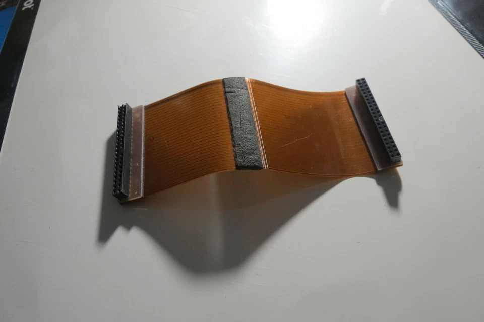 DELL 5W187 Hard disk drive HDD ribbon cable (SX260 / SX270) Rev: X01 44 pin - Image 2 of 3