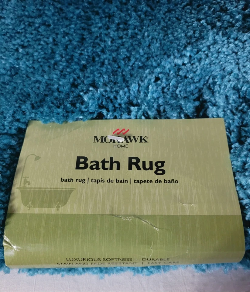 Rugs By Mohawk - Image 2 of 3