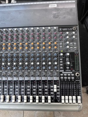 Mackie 1604 VLZ3 16 Channel 4 Bus Mixing Console - tested