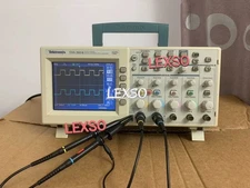 Tektronix TDS2014 Digital Storage Oscilloscope 100MHz 4 Channel 1GS/s TDS 2014 #