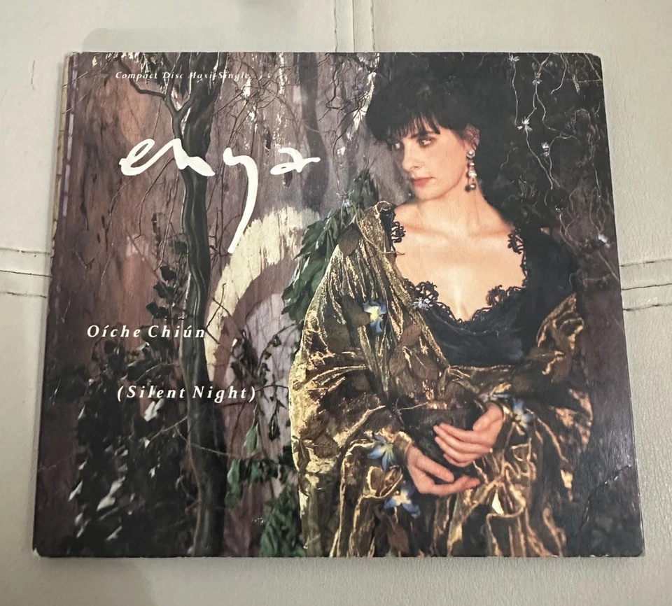 ENYA Oíche Chiún (Silent Night) +2 Maxi Single Warner Music 1991 - Image 2 of 4