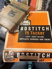 Bostitch Textron T5 Green Tracker New Vintage / USA With Staples
