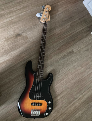 Squier Affinity Series PJ Bass
