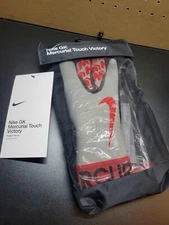 Nike GK Mercurial Touch Victory Soccer/football Gloves DC1981-102 NWT Size 7