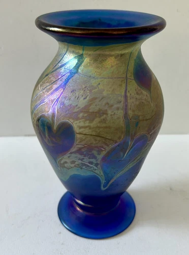 Signed Vintage 1985 Bruce Freund Art Glass 8” Vase Loetz Tiffany Style Beautiful