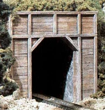 Woodland Scenics ~ N Scale ~ Timber Single Track Tunnel Portal (2 Pcs) ~ C1154