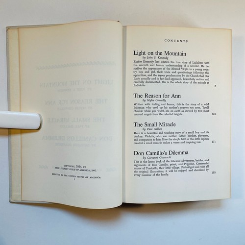 Catholic Family Book Club: Anthology, hardcover by Various Authors 1954 -1st Ed. - Picture 10 of 15