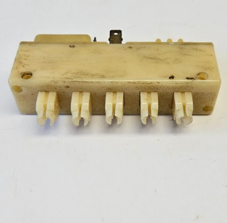 Interruptor de vacío de calefacción y aire acondicionado Plymouth Dodge Chrysler 1968-1974 3431020 nuevo de stock Foto 4 de 4
