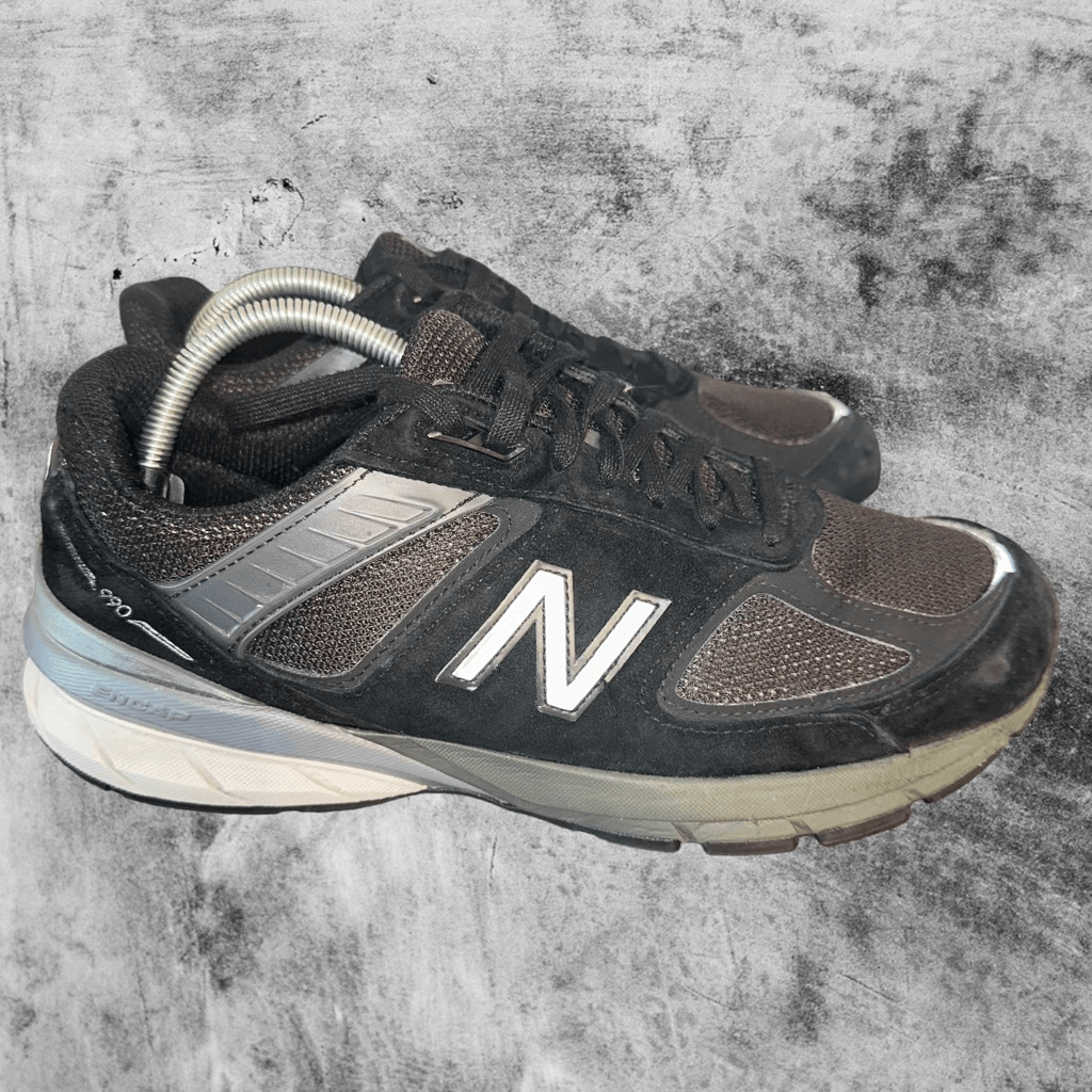 New Balance 990v5 Made in USA Women's size 10.5 D Shoe Black