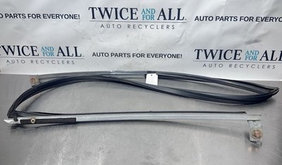1996-2000 Honda Civic 2Dr RIGHT Window Channel Molding Glass Guide Rubber Seal