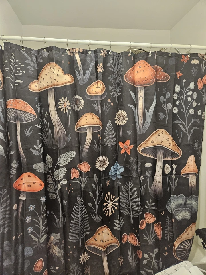 Setas Plantas Flores Cortina de Ducha Boho Gótico Bosque 72x72 Pulgadas Usada en Excelente Condición  Foto 2 de 2