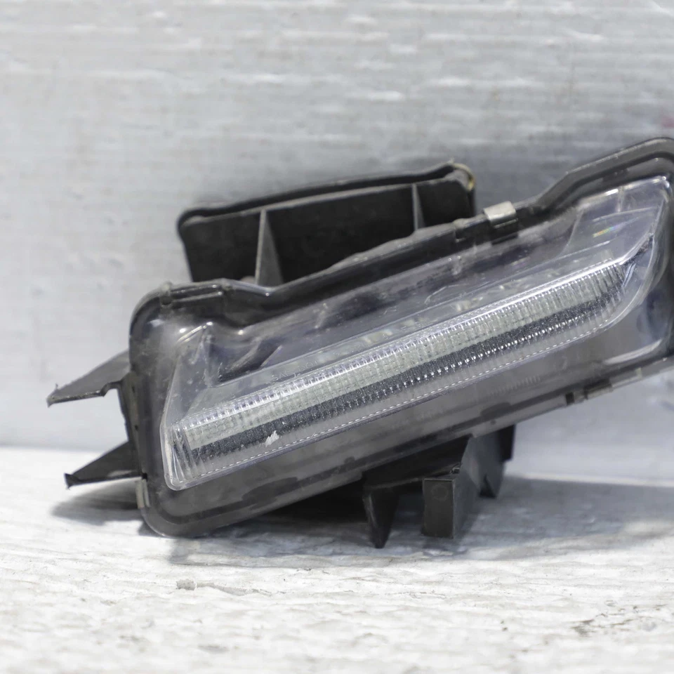 Chevrolet Camaro 2016-2017 sistema LED completo inferior luz antiniebla lateral izquierda GM 84041477 Foto 3 de 4