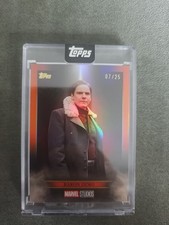 Topps Marvel Studios Baron Zemo Orange Parallel 07/25 SSP – Selten – MCU