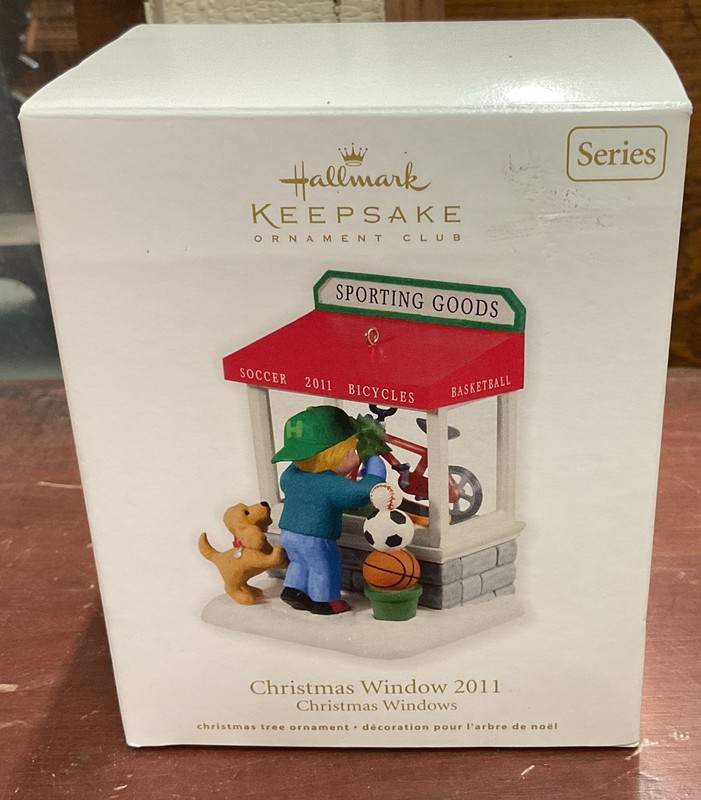 NEW Hallmark Keepsake “Christmas Window 2011” Ornament 