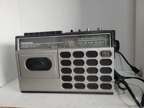 Vintage Panasonic Radio Tape Player  *Radio Tape Doesn't Work, No Back Cover*