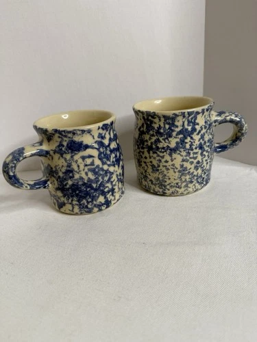 Vintage Roseville Friendship Spongeware Mugs Pottery Coffee Set Of Two Cottage