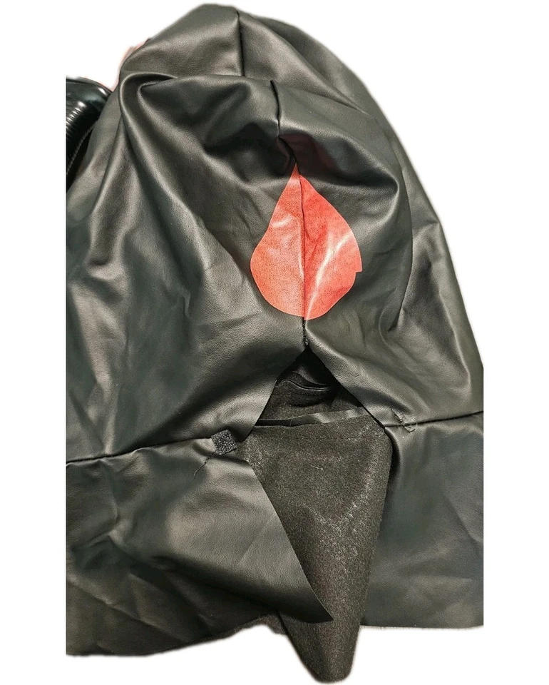 Devil SCREAM Unisex Halloween Mask with Bloody Knife - Image 3 of 4