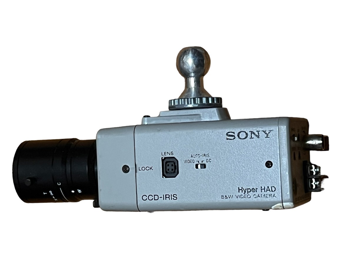 SONY CCD-IRIS SPT-M124 HYPER HAD VIDEO CAMERA | eBay