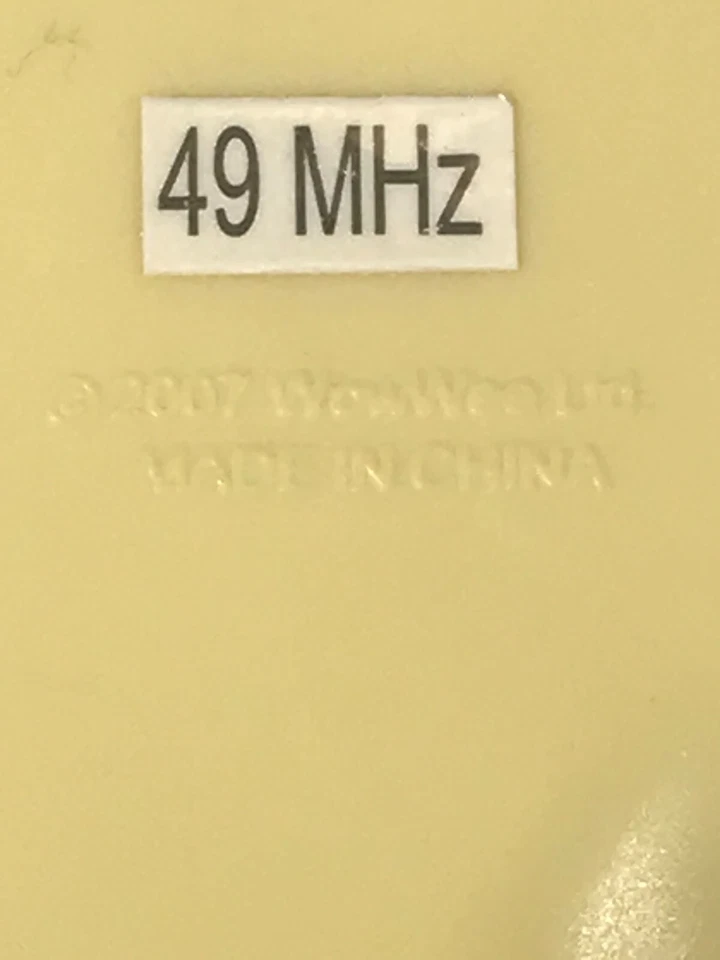 Controller Only for WowWee Flytech Robotic Dragonfly Insect Drone 49MHZ - Image 4 of 4