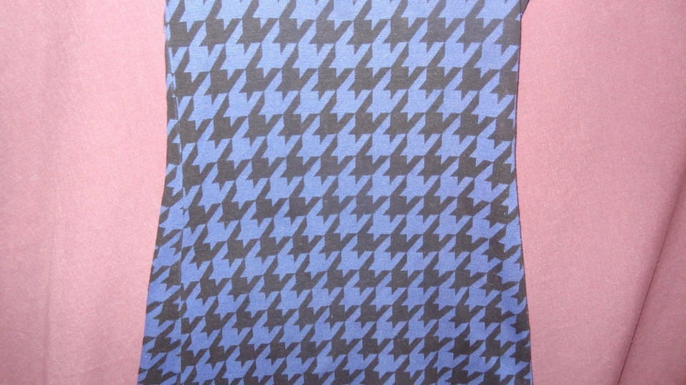 Vestido Pata de Gallo Azul Negro Talla Pequeña 4T Niñas Mangas Gorra Xhilaration Foto 4 de 4