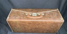 Vintage Brown Leather 8-Track Carrying Case Holder Service MFG Co Holds 24 Tapes