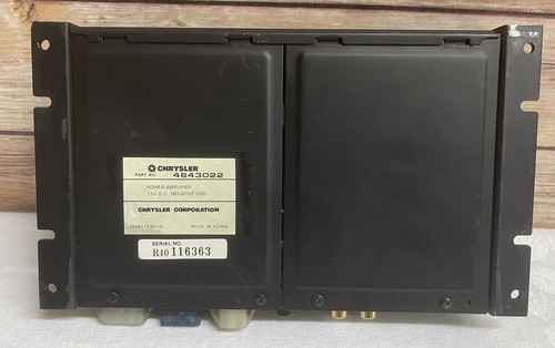 Dodge Viper 90’s Audio Radio Stereo Power Amplifier Amp OEM 4643022 12V - Bild 4 von 8