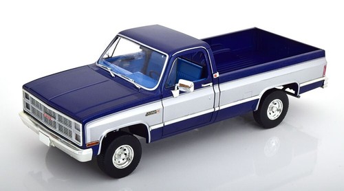 GMC K-2500 Sierra Grande Wideside 1984 – Bleu/Argent – Greenlight 1:18 – Modèle Neuf