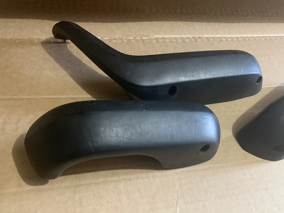 BMW E28 533I 535I M5 528I 528E OEM Interior Puerta Tirador Manija Apoyabrazos Negro EE. UU. Foto 2 de 4