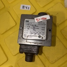 Used IMO BARKSDALE E1H-H-VAC-P6 VACUUM PRESSURE SWITCH 10A 600VAC 250VDC