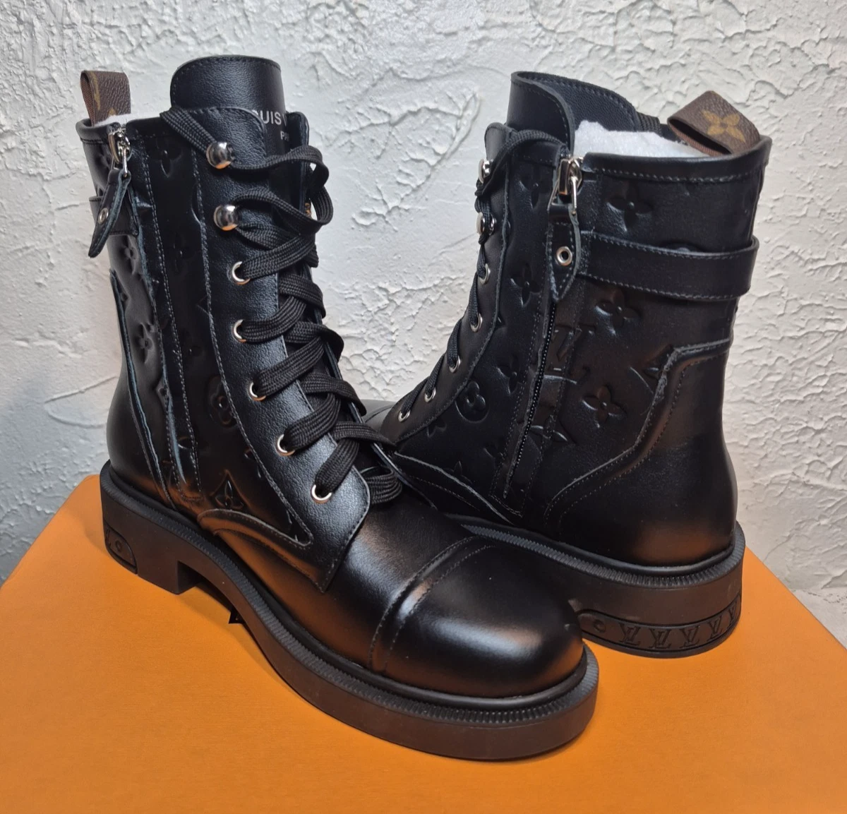 Louis Vuitton Combat Boots with Upper Leather for Women for sale